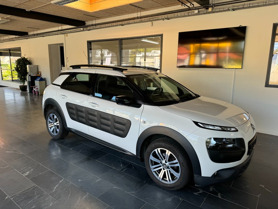 Citroën C4 Cactus 1,2 PureTech 82 Feel 5d