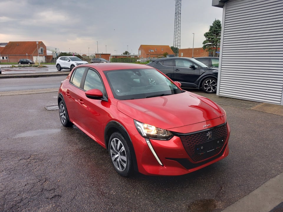 Peugeot e-208 50 Active 5d
