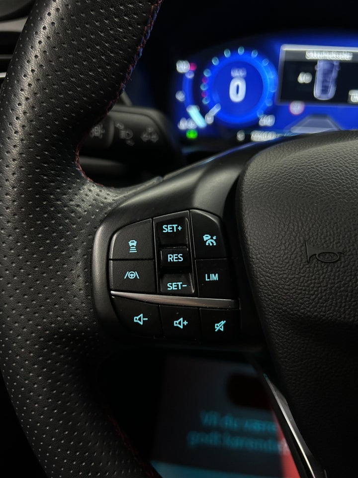 Ford Kuga 2,5 PHEV ST-Line CVT 5d