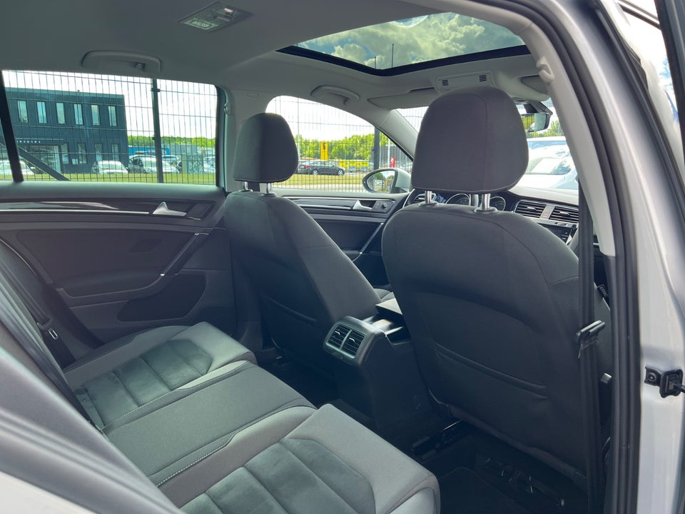 VW Golf VII 1,5 TSi 150 Highline DSG 5d