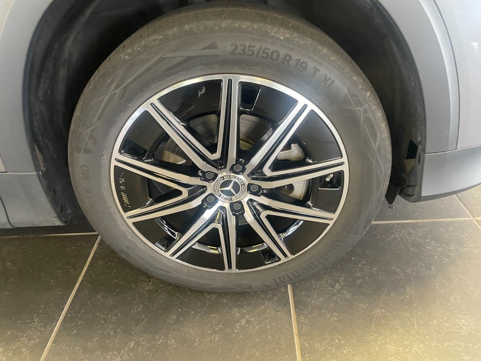 Mercedes EQB250+ Progressive 5d