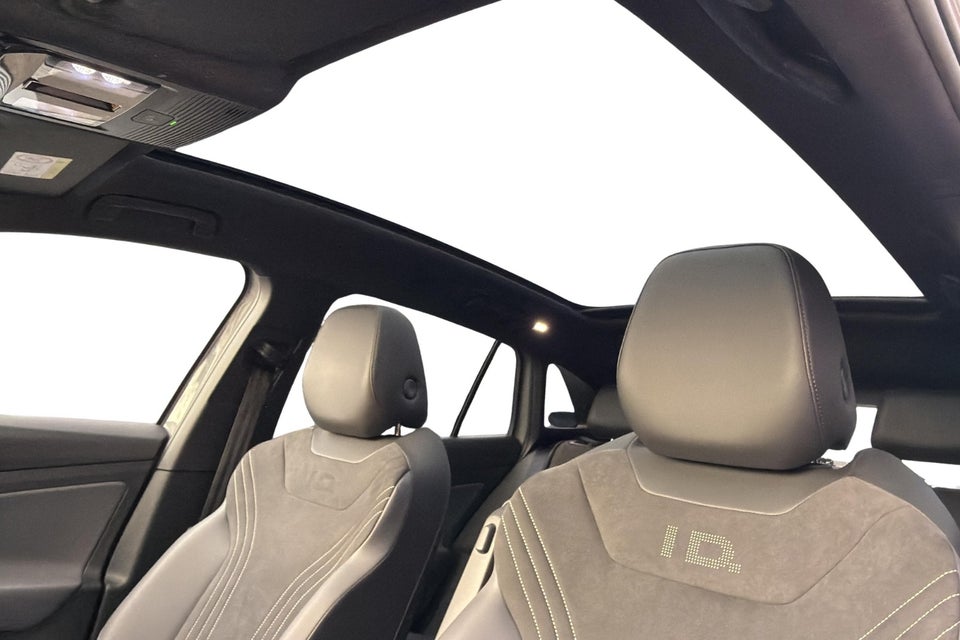 VW ID.4 77 Pro 5d