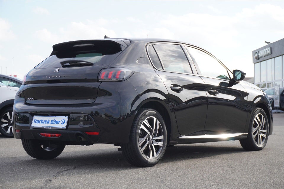 Peugeot 208 1,2 PureTech 100 Evolution 5d