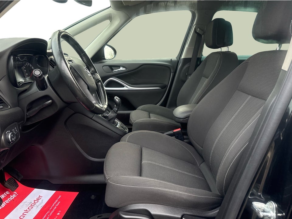 Opel Zafira Tourer 1,4 T 140 Enjoy 7prs 5d