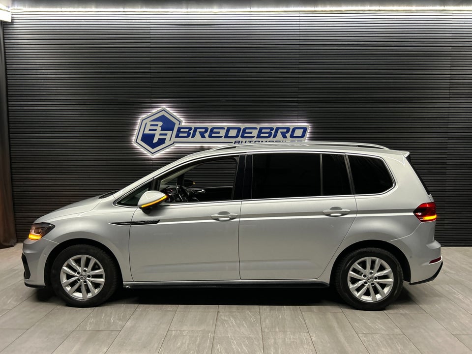 VW Touran 2,0 TDi 190 R-line DSG 5d