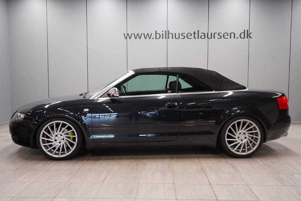 Audi A4 2,4 V6 Cabriolet Multitr. 2d