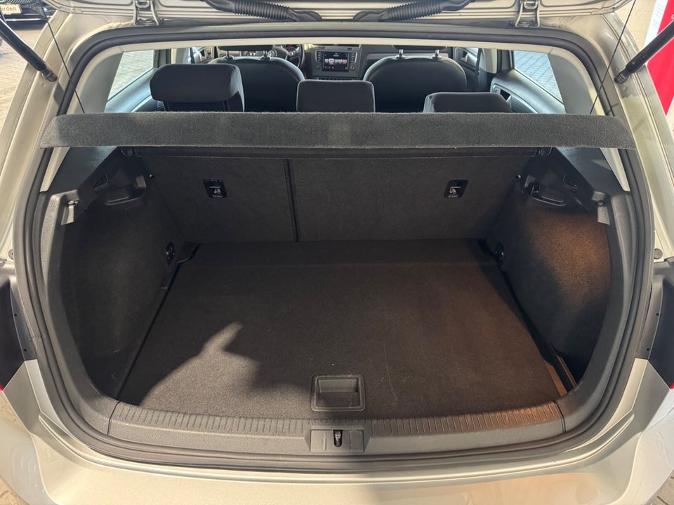 VW Golf VII 1,4 TSi 125 Style BMT 5d