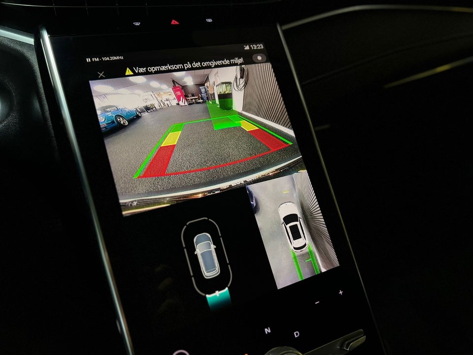 MG Marvel R Luxury 5d