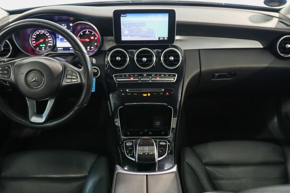 Mercedes C220 d 2,2 Avantgarde stc. aut. 5d
