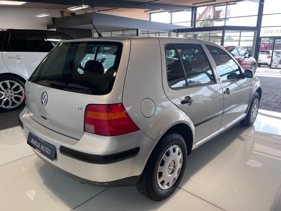 VW Golf IV 1,6 Comfortline aut. 5d