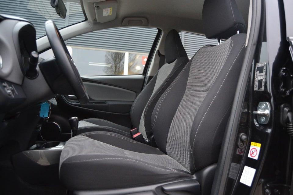 Toyota Yaris 1,5 Hybrid H2 Limited e-CVT 5d