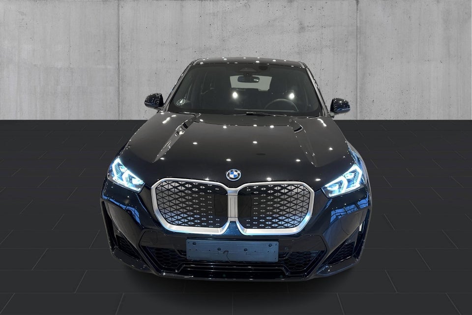 BMW iX1 eDrive20 M-Sport 5d
