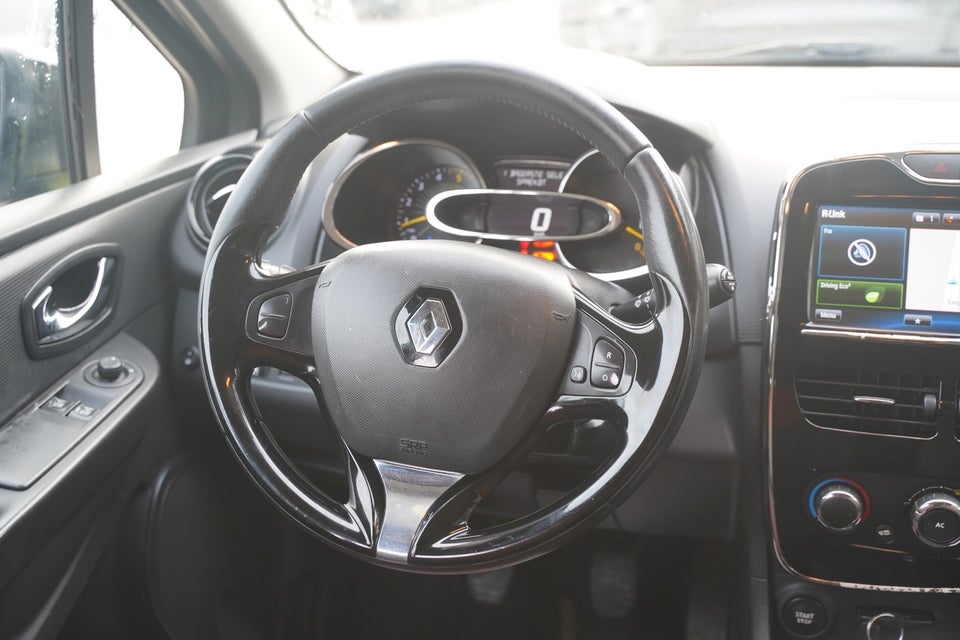 Renault Clio IV 1,5 dCi 90 Expression Sport Tourer 5d