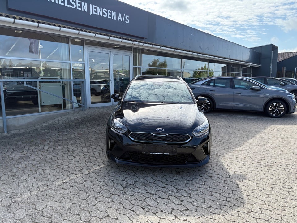 Kia Ceed 1,6 PHEV Upgrade SW DCT 5d