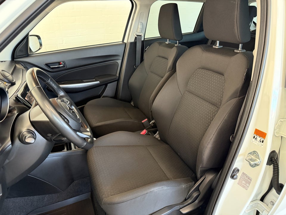 Suzuki Swift 1,2 mHybrid Exclusive 5d