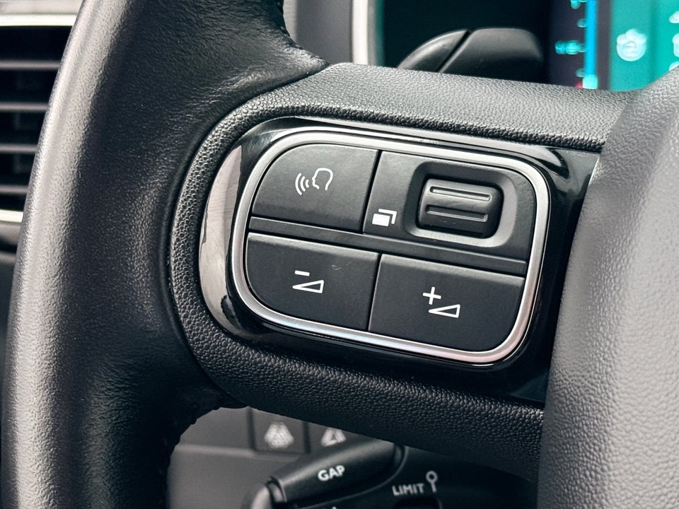 Citroën C5 Aircross 1,6 Hybrid Shine Sport EAT8 5d