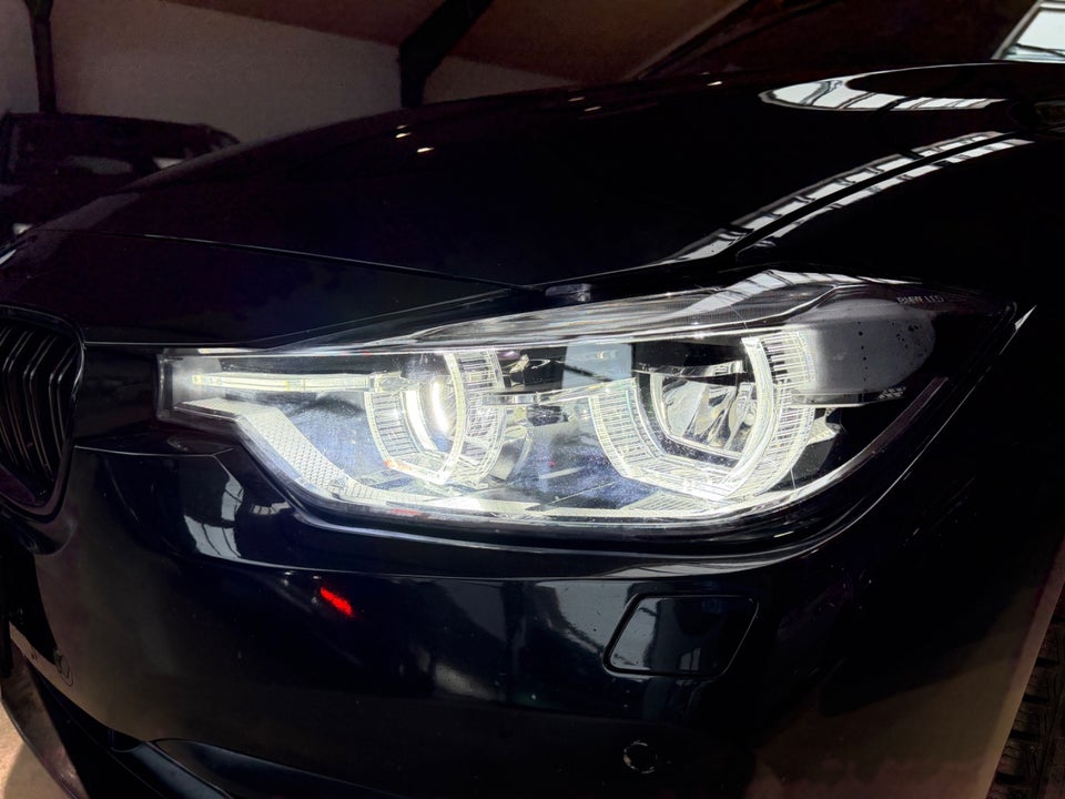 BMW 320d 2,0 Touring Advantage aut. 5d