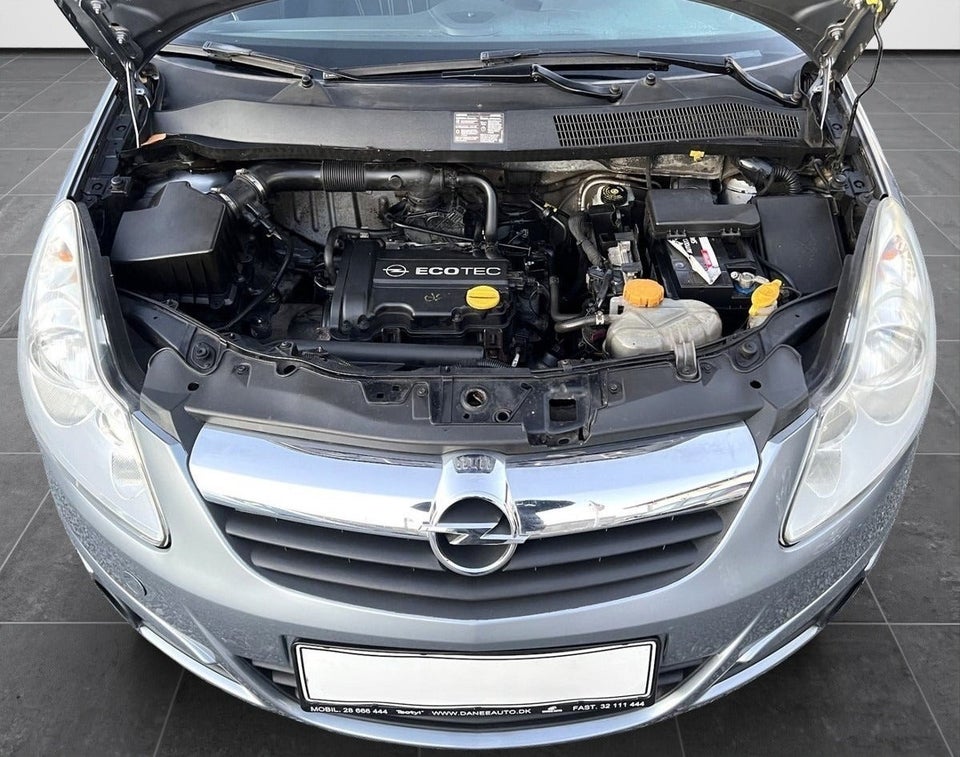 Opel Corsa 1,0 12V Enjoy 5d