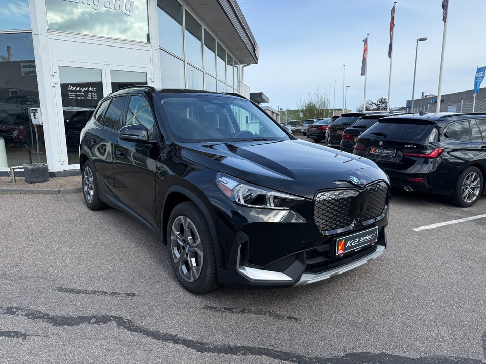 BMW iX1 eDrive20 X-Line 5d