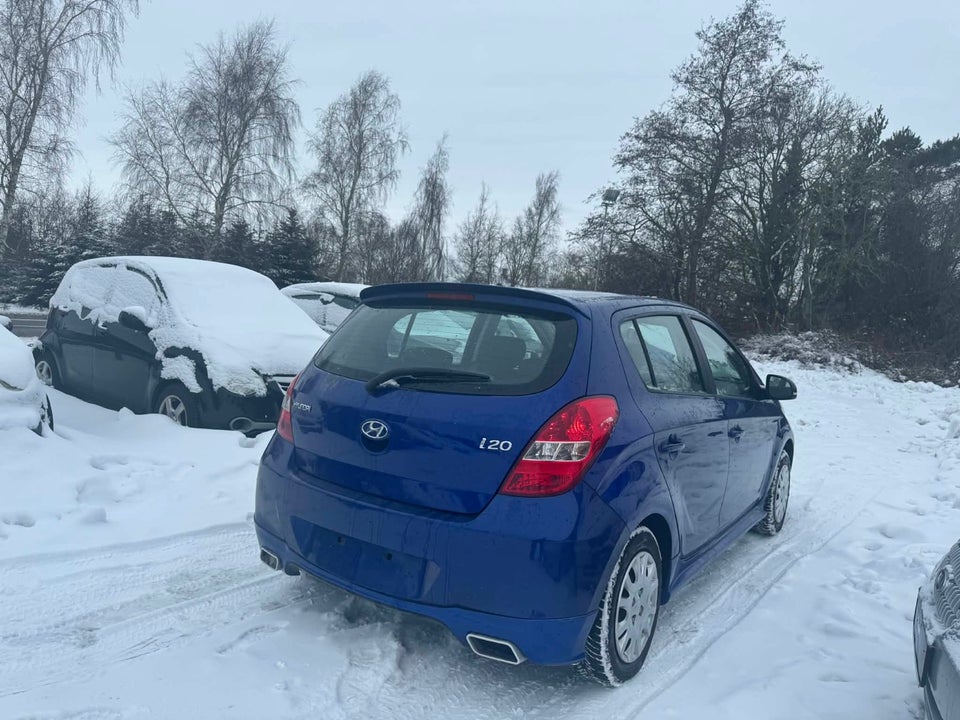 Hyundai i20 1,25 Comfort 5d