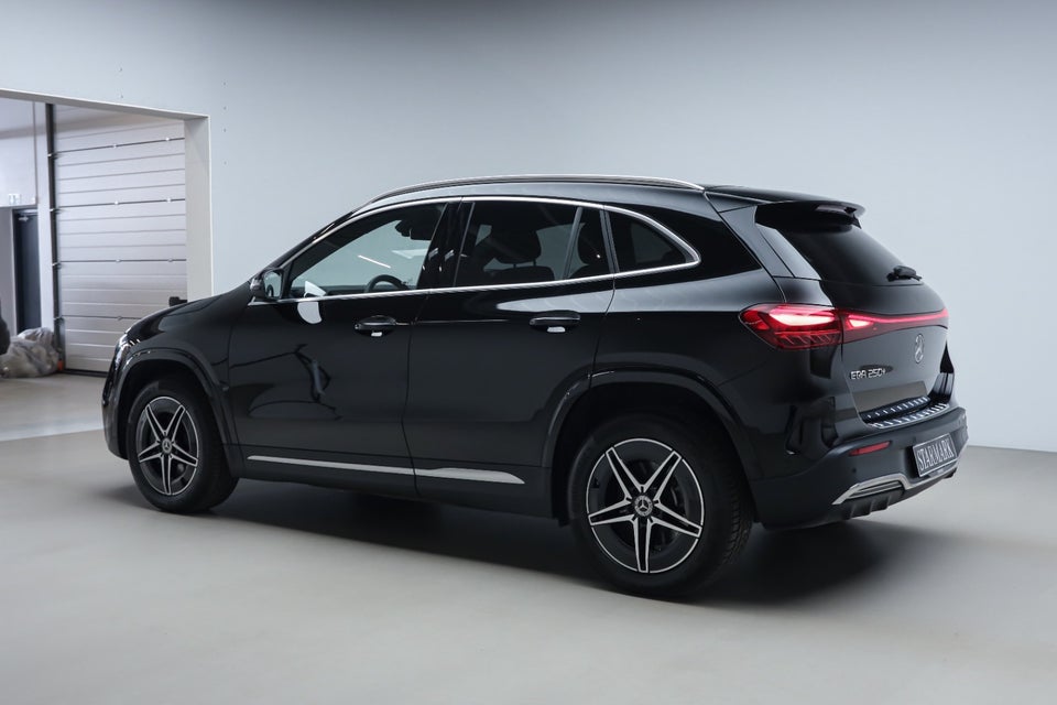 Mercedes EQA250+ AMG Advance 5d