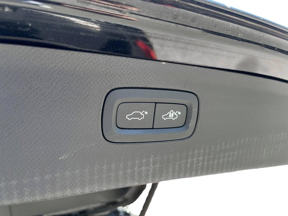 Volvo XC90 2,0 T8 ReCharge Inscription aut. AWD 7prs 5d