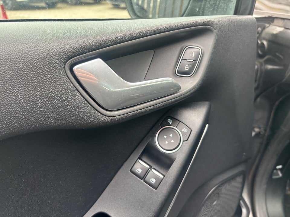 Ford Fiesta 1,0 EcoBoost Titanium aut. 5d