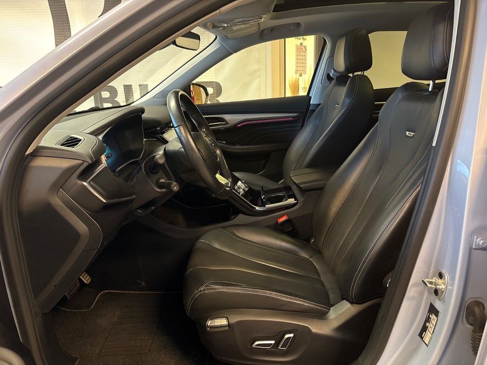 MG Marvel R Luxury 5d