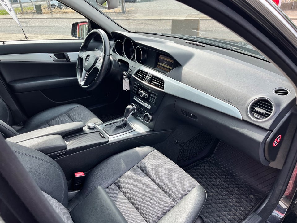 Mercedes C180 1,8 Elegance aut. BE 4d