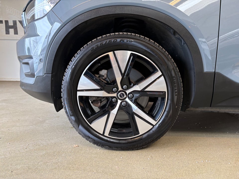 Volvo XC40 P6 ReCharge Pro 5d