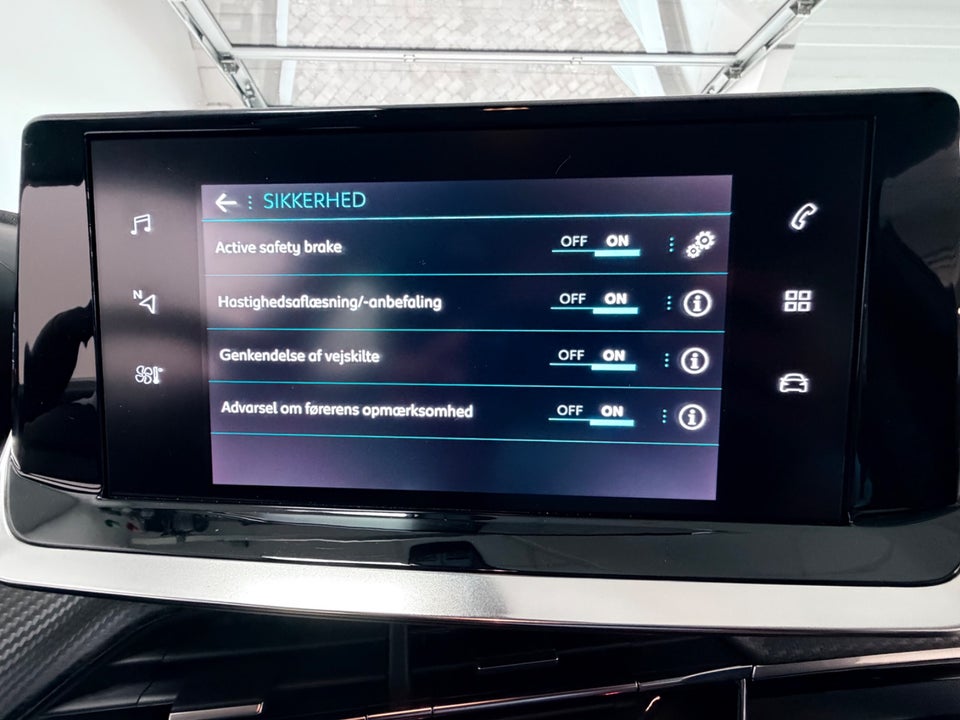 Peugeot 2008 1,2 PureTech 130 Active Pack EAT8 5d