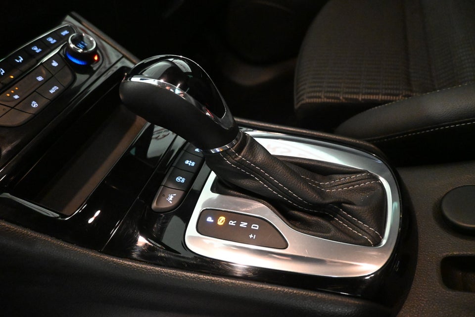 Opel Astra 1,5 D 122 Elegance Sports Tourer aut. 5d