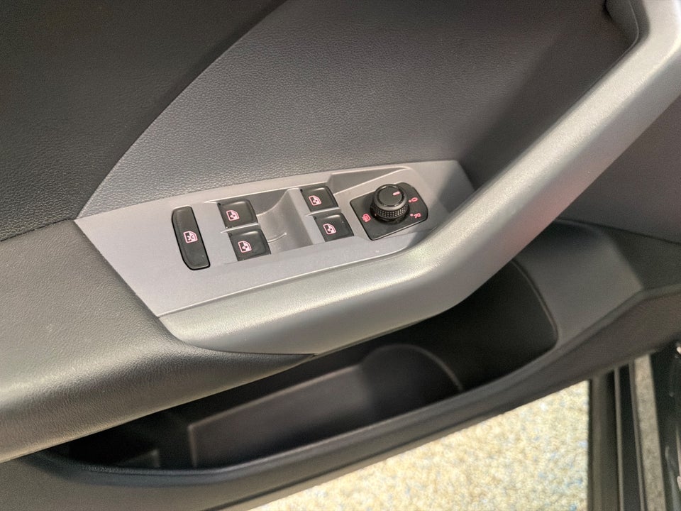 VW T-Cross 1,0 TSi 95 Life 5d