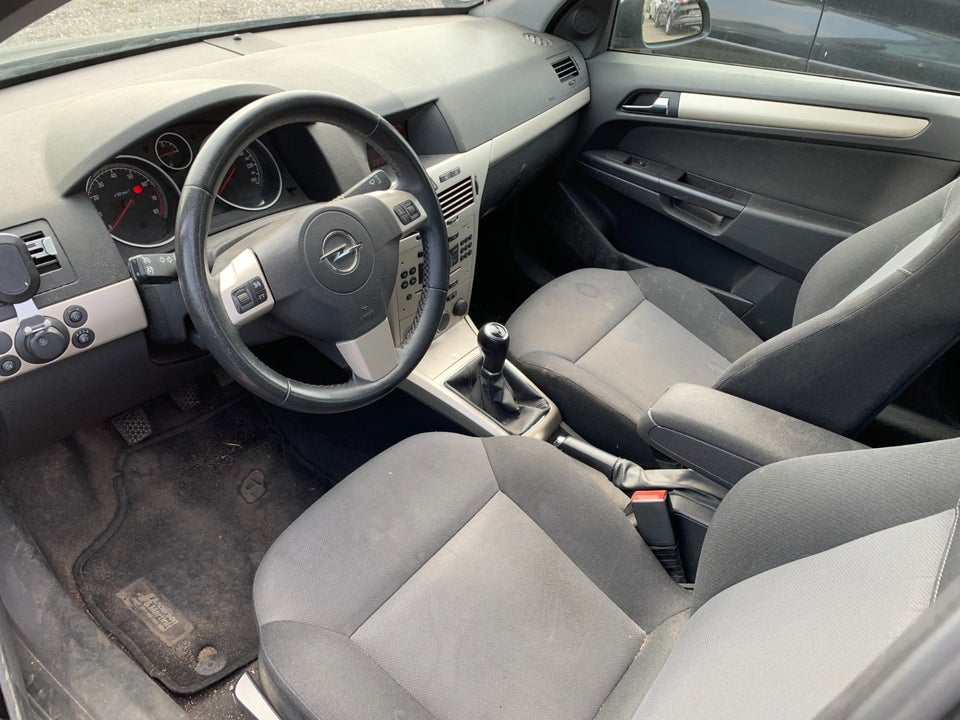Opel Astra 1,6 16V 115 Enjoy Wagon 5d