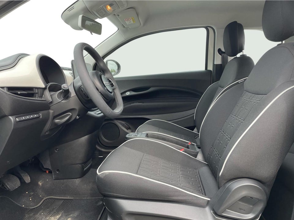 Fiat 500e 42 Icon 3d