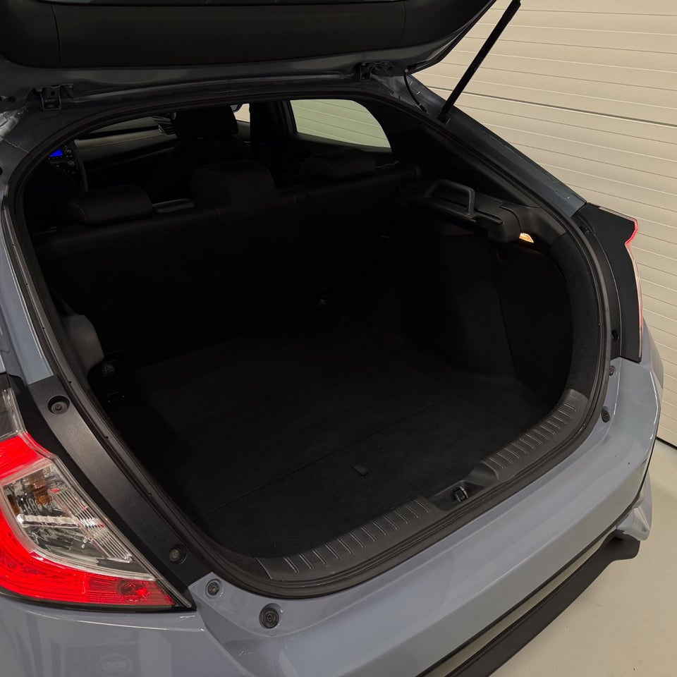 Honda Civic 1,0 VTEC Turbo Comfort 5d