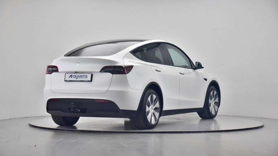 Tesla Model Y Long Range AWD 5d