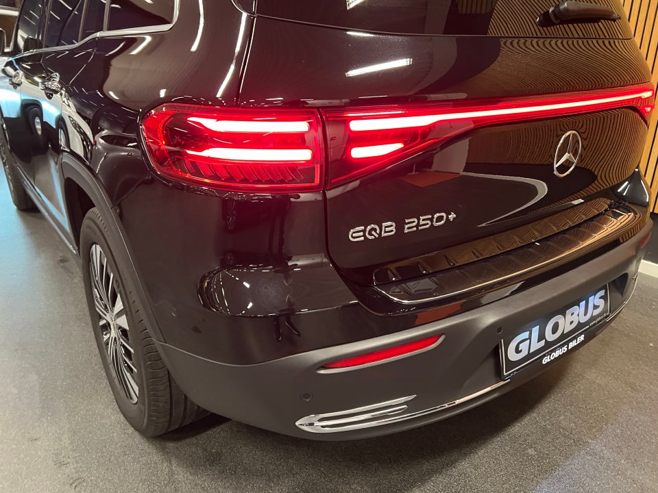 Mercedes EQA250+ Progressive Advance 5d