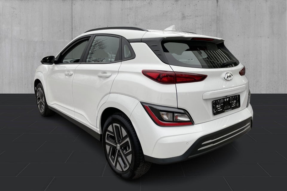 Hyundai Kona 39 EV Select 5d