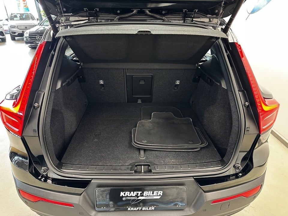 Volvo XC40 P6 ReCharge Core 5d