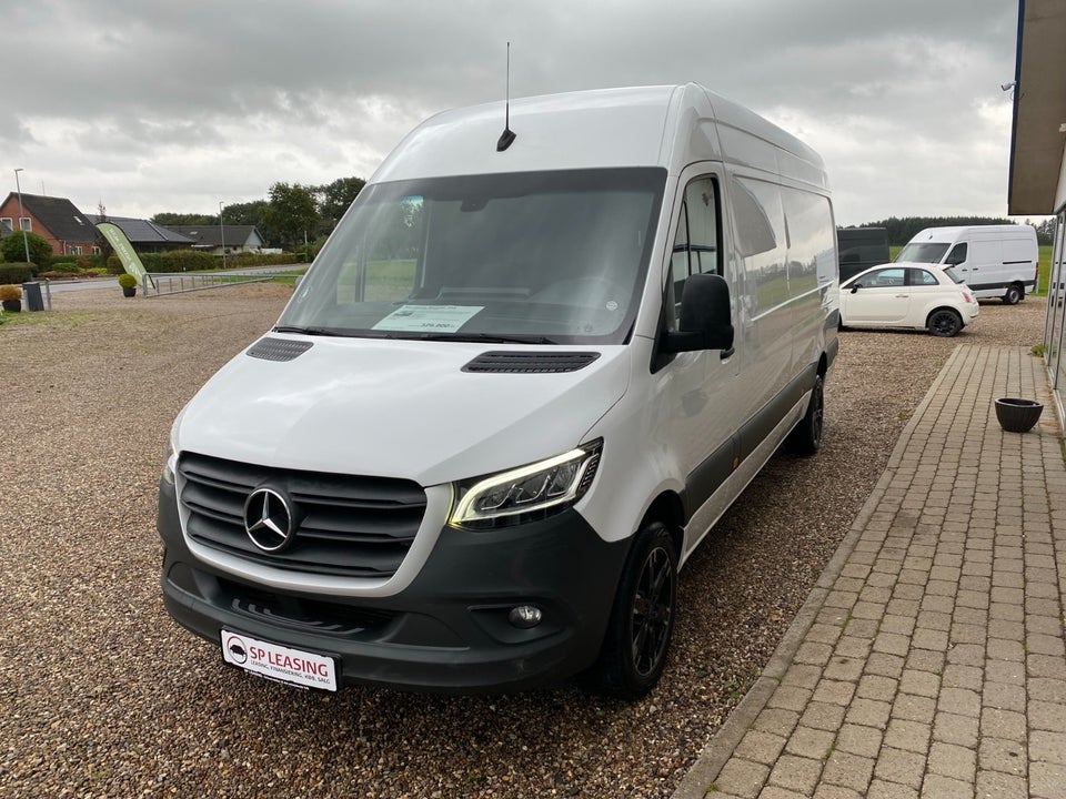 Mercedes Sprinter 319 3,0 CDi A3 Kassevogn aut. RWD