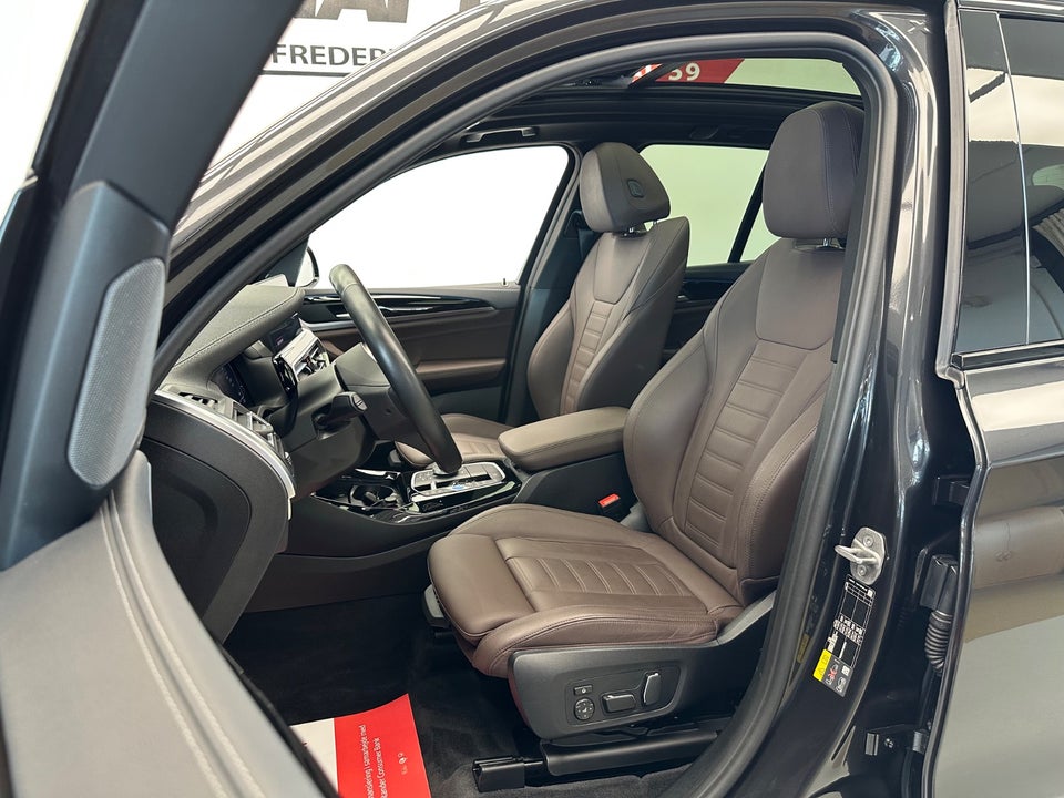 BMW iX3 Charged Plus M-Sport 5d