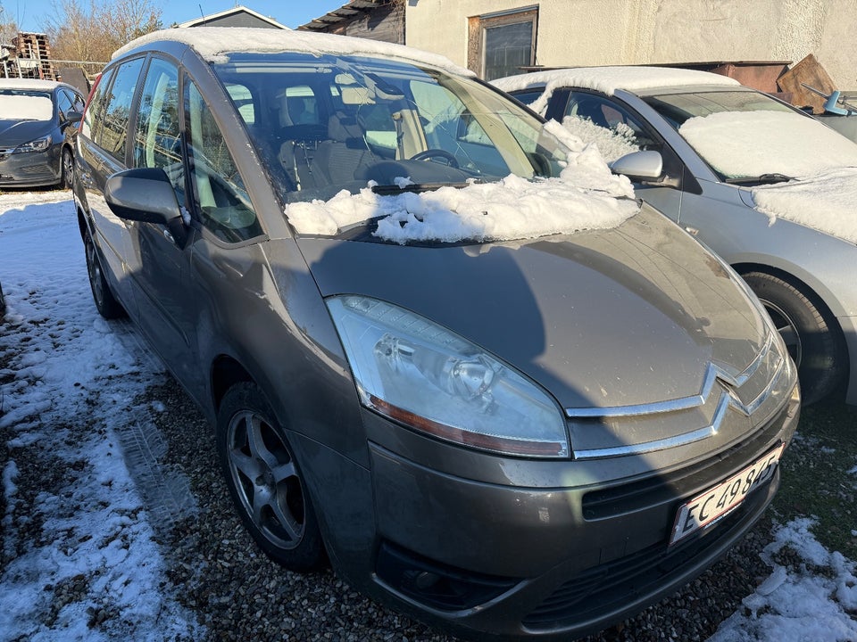 Citroën Grand C4 Picasso 2,0 HDi 138 VTR+ E6G 7prs 5d