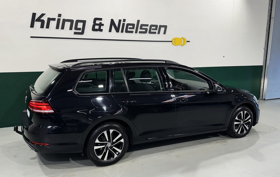 VW Golf VII 1,6 TDi 115 IQ.Drive Variant DSG 5d