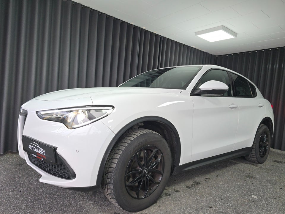 Alfa Romeo Stelvio 2,0 T 200 Edizione aut. Q4 5d