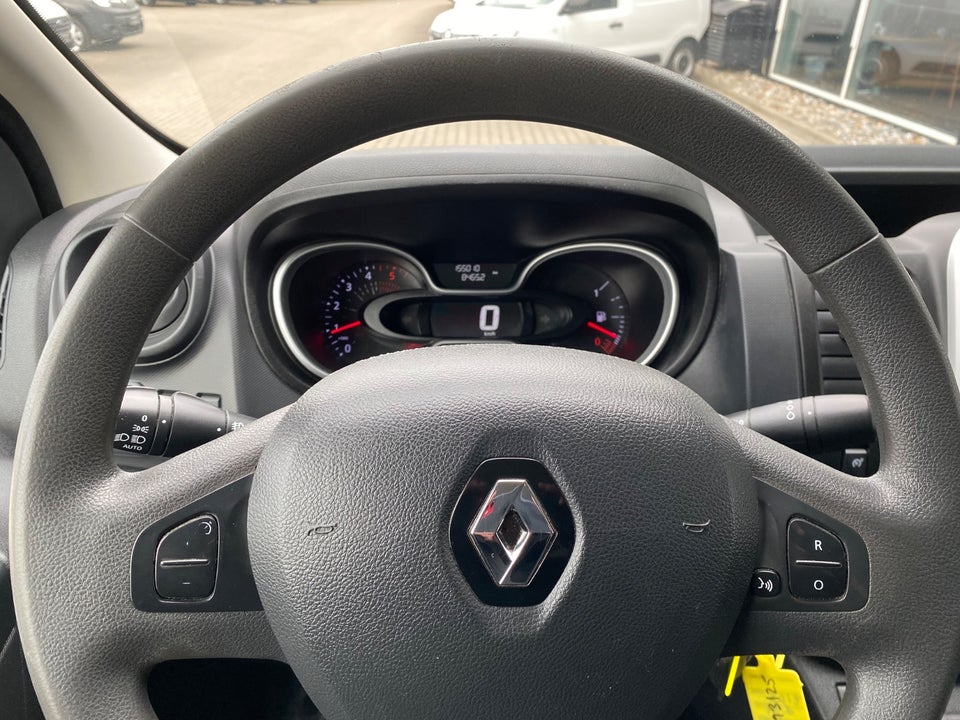 Renault Trafic T29 2,0 dCi 145 L1H1