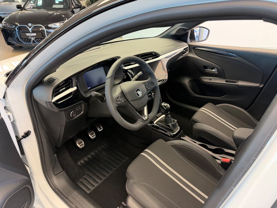 Opel Corsa 1,2 T 100 Sport 5d