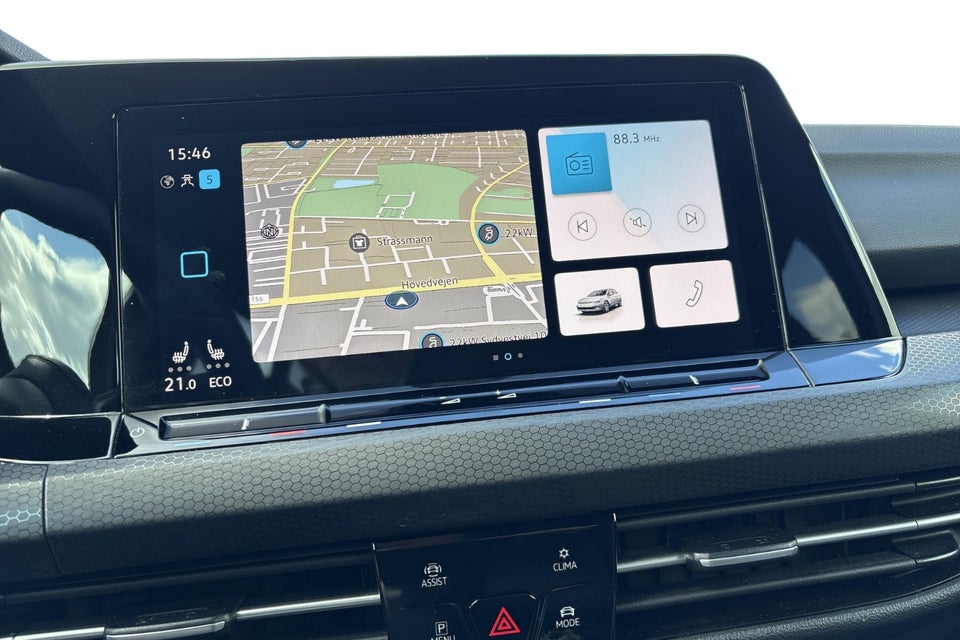 VW Golf VIII 1,4 GTE DSG 5d