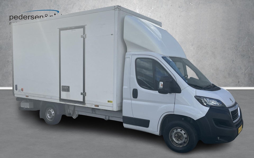 Peugeot Boxer 335 2,2 BlueHDi 165 L3 Plus 2d