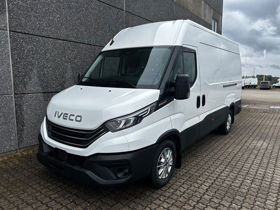 Iveco Daily 3,0 35S18 12m³ Van AG8